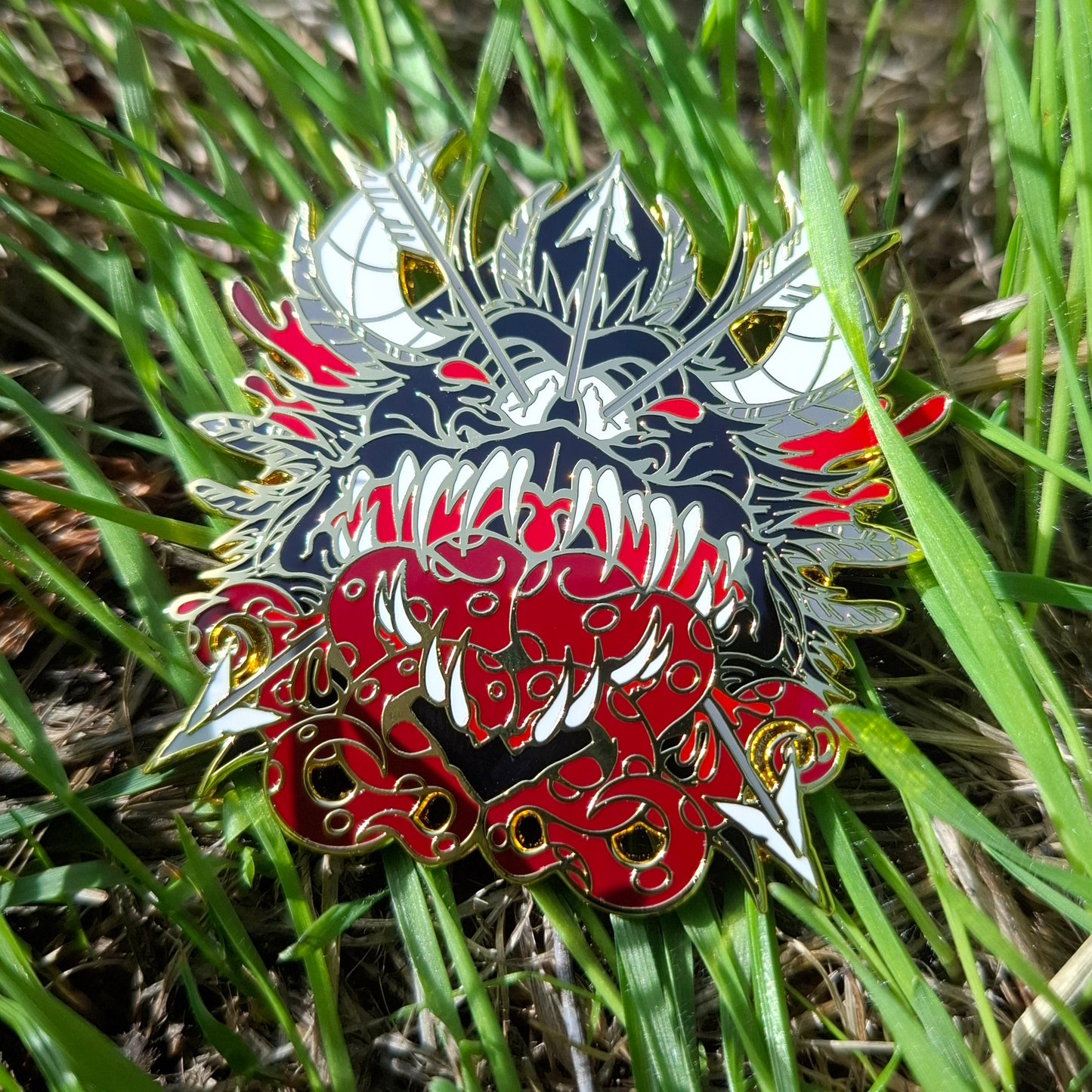 Snallygaster Gold Distorted Cryptid Enamel Pin
